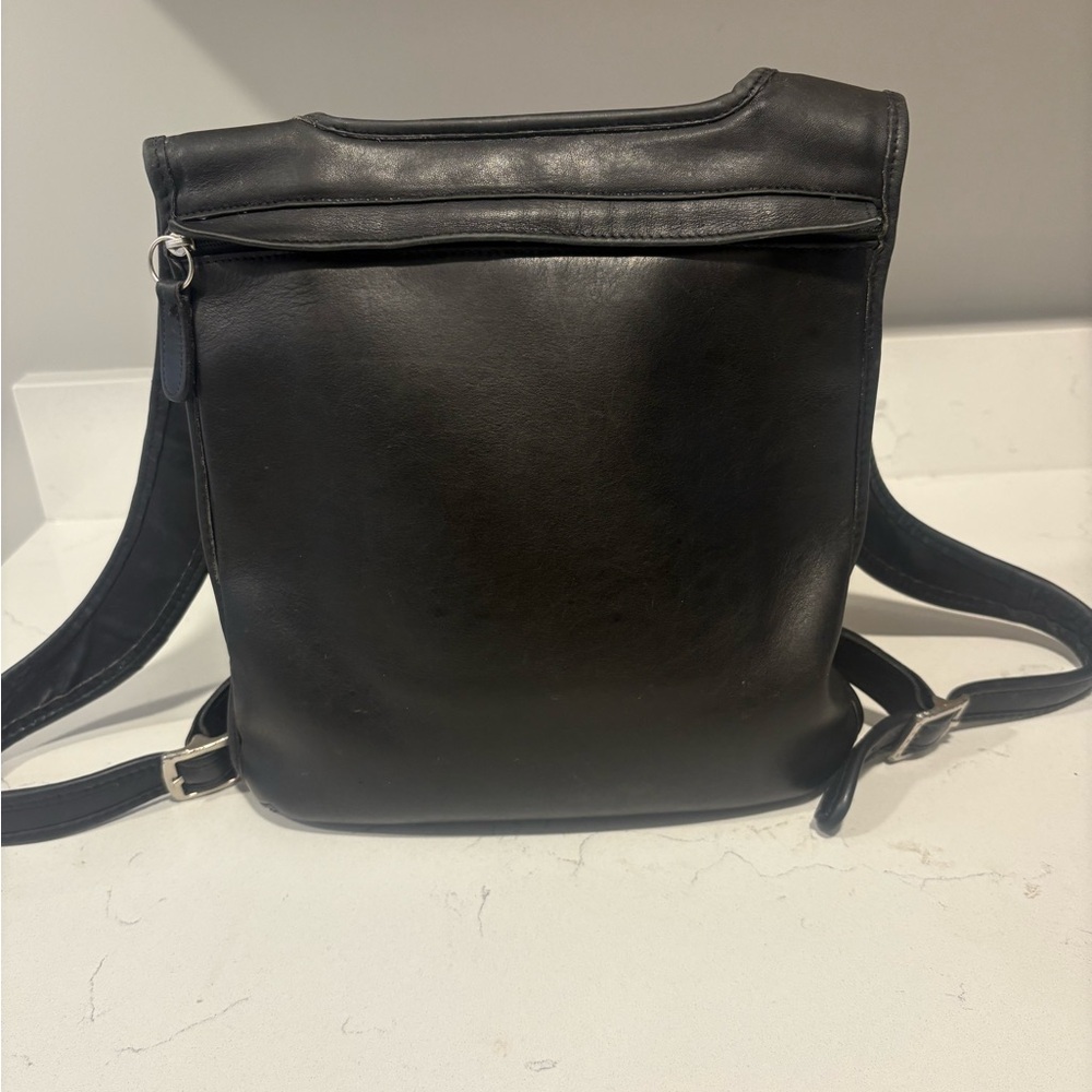 Classic Coach vintage black Leather slim hippie backpack 9405